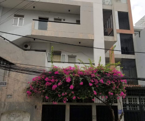 Rơi thang máy nhà trọ ở Sài Gòn, 1 người chết, 2 người bị thương