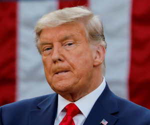 Thêm công ty luật rút khiếu nại, cuộc chiến pháp lý của ông Trump gặp khó