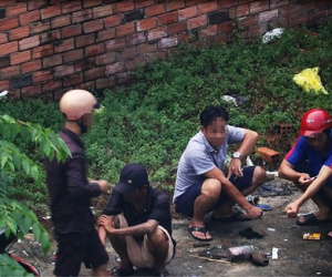 Ngang nhiên 'chợ lẻ' ma túy vùng ven Sài Gòn: Ì xèo 'bãi đáp' của người nghiện