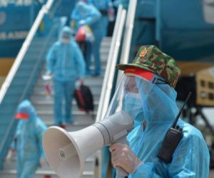 Dừng bay quốc tế nếu để phi công, tiếp viên vi phạm quy định cách ly