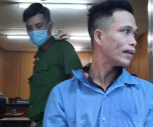 Níu kéo tình cảm không được, gã đàn ông rút dao đâm người tình