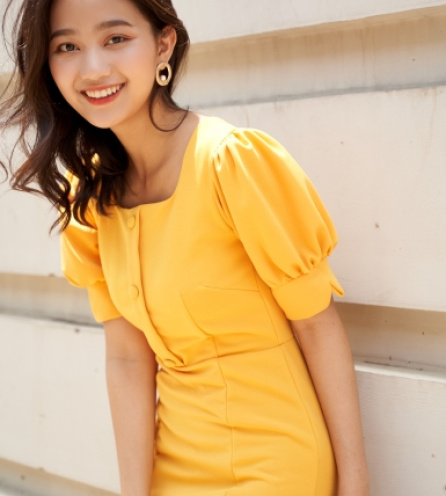 Đầm body tay bo nút bọc