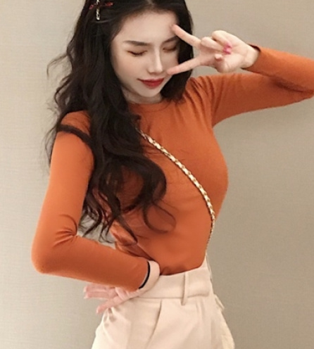 Áo thun cổ tròn tay dài