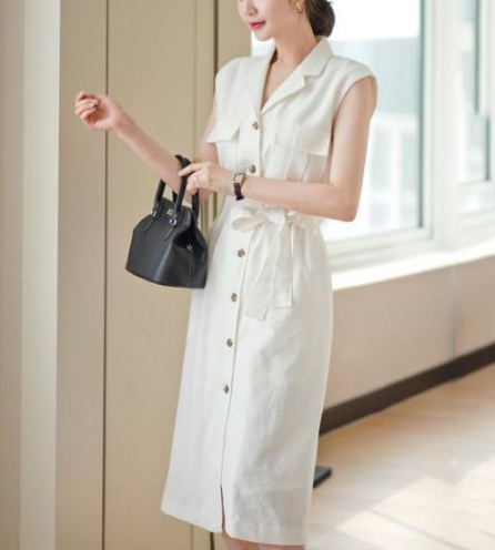 Đầm suông A Quyên cổ V 2 nắp túi ngực thanh lịch thắt nơ eo DL177