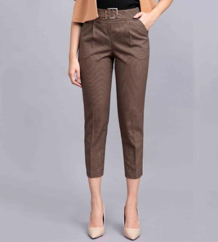 Quần tây nữ be nâu kẻ nhỏ Toson gấu xẻ V cạp trang trí 23028K620