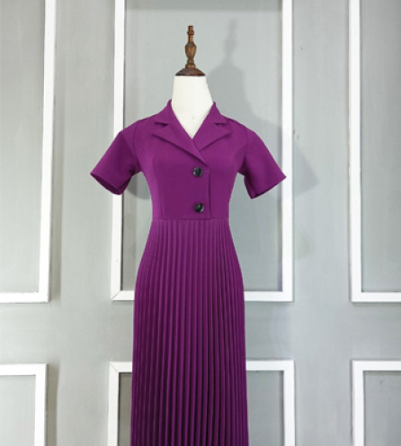 Đầm xòe cổ vest màu tím sen đậm dập ly - C4138