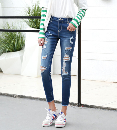 Quần Jean Nữ Wash Rách 463