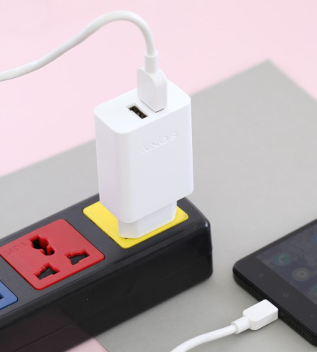 Bộ Adapter sạc 2 cổng 3A kèm Cáp Micro 50 cm Sony CP-AD2M2