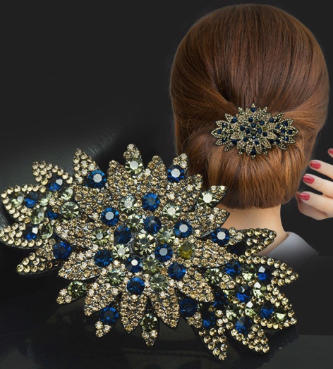 KẸP TÓC DẠNG BẤM ĐÍNH HẠT MÀU TRẮNG XANH HÌNH HOA NHIỀU CÁNH - KT226