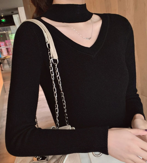 Áo len cổ V joker