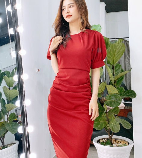 Đầm body cổ tròn nhún eo