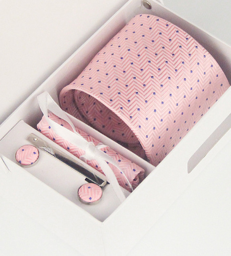 HỘP CÀ VẠT HỒNG HCV0001