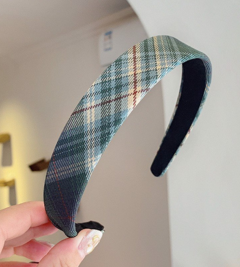 MẤN ÁO DÀI, MẤN ĐỘI ĐẦU CÁCH TÂN CÀI TÓC CARO MÀU XANH LÁ ĐẬM - MÃ CT626