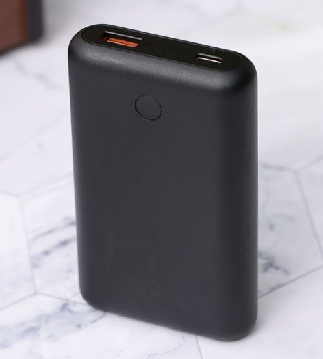 Pin sạc dự phòng 10.050 mAh Type-C PD QC3.0 Aukey PB-XD10 Đen